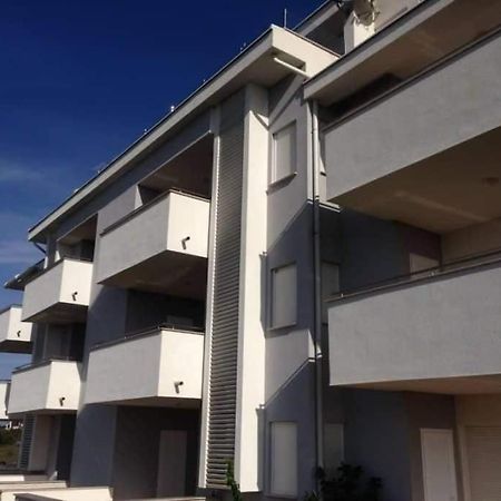 Appartement Islando 3 à Novalja Extérieur photo
