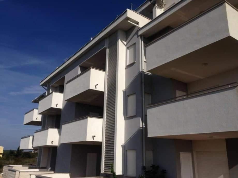 Appartement Islando 3 à Novalja Extérieur photo